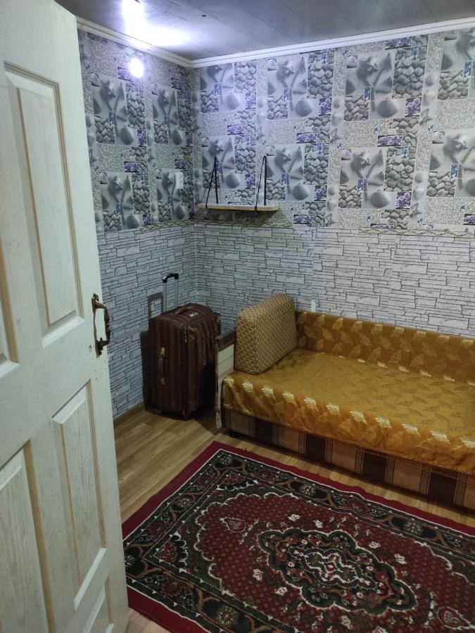 Garden Hotel And Hostel 비슈케크 외부 사진