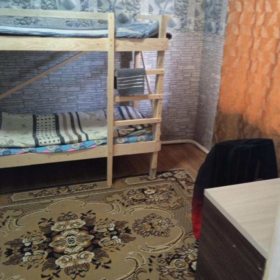 Garden Hotel And Hostel 비슈케크 외부 사진